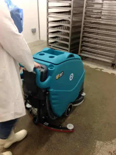 Mašina za pranje i čišćenje podova Eureka E50